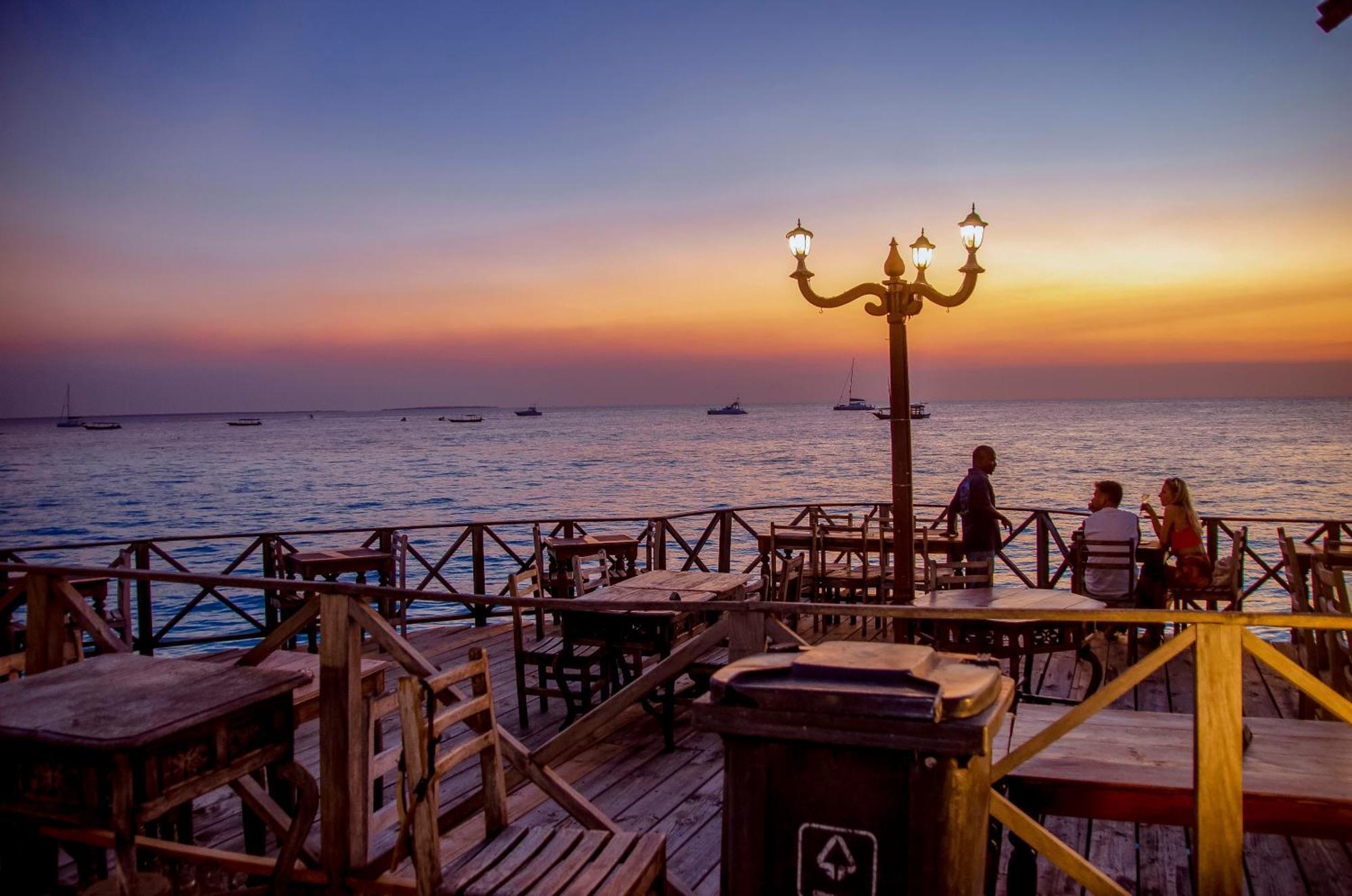 Langi Langi Beach Bungalows นูงวี ภายนอก รูปภาพ