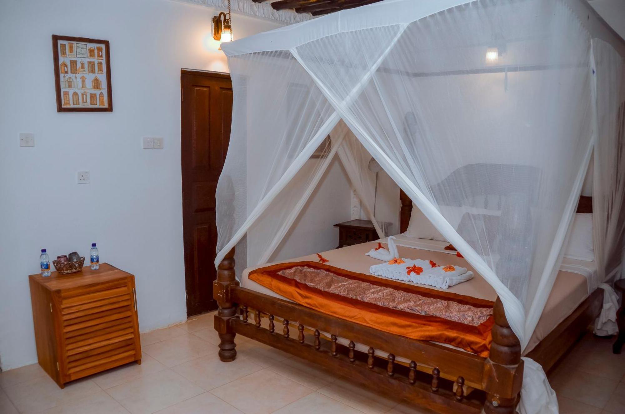 Langi Langi Beach Bungalows นูงวี ภายนอก รูปภาพ