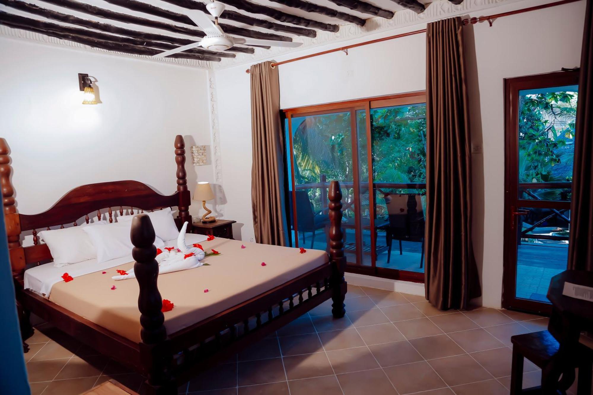 Langi Langi Beach Bungalows นูงวี ภายนอก รูปภาพ