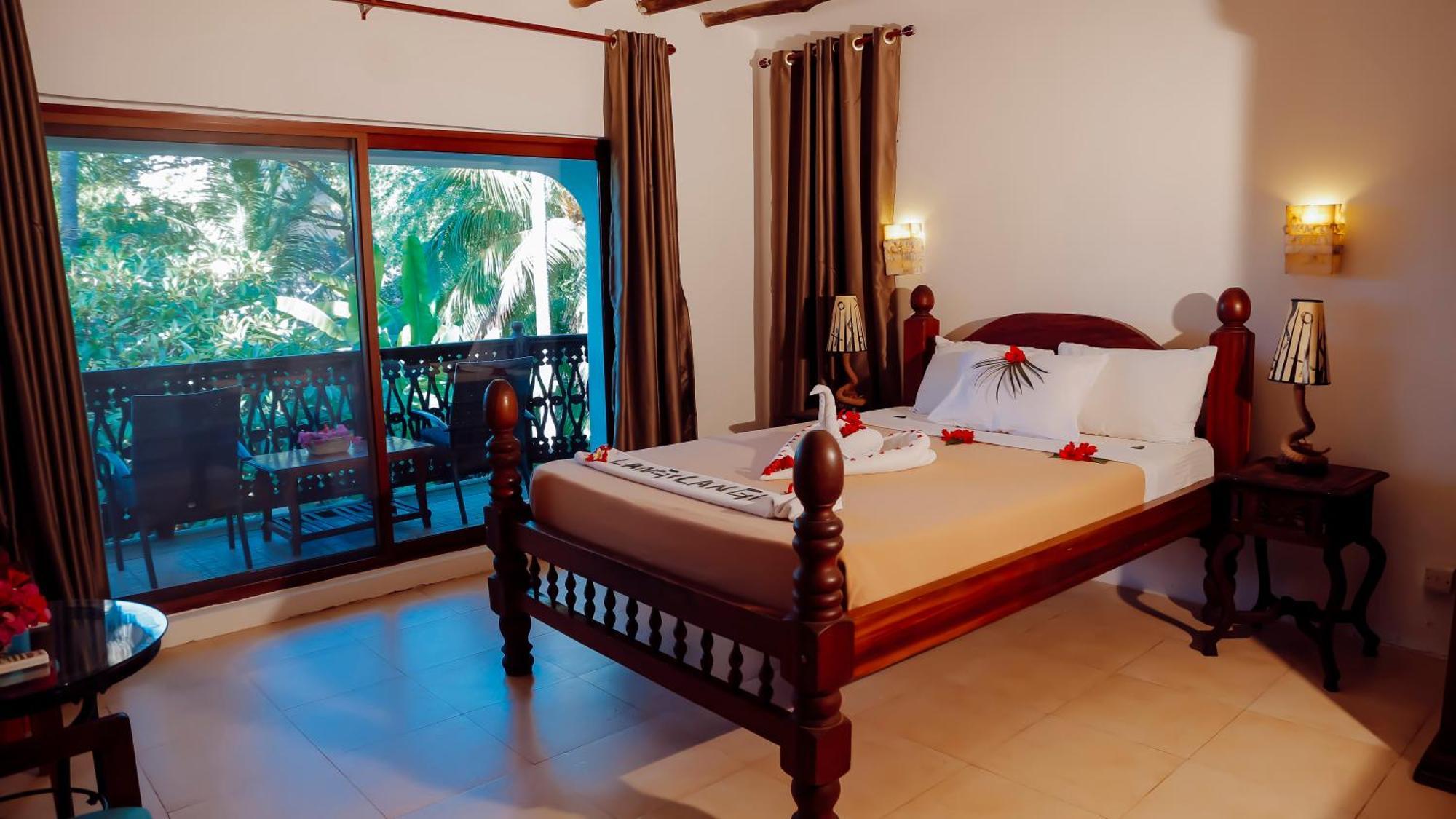 Langi Langi Beach Bungalows นูงวี ภายนอก รูปภาพ